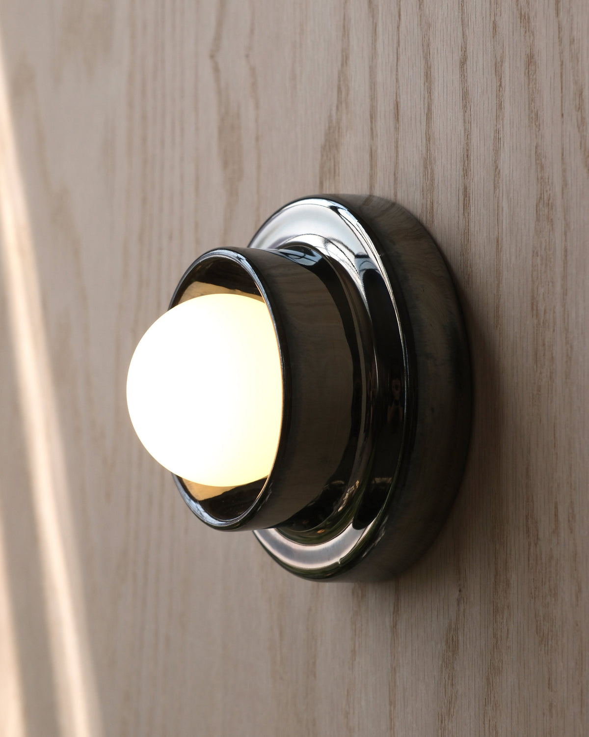 Q Sconce – photo 2
