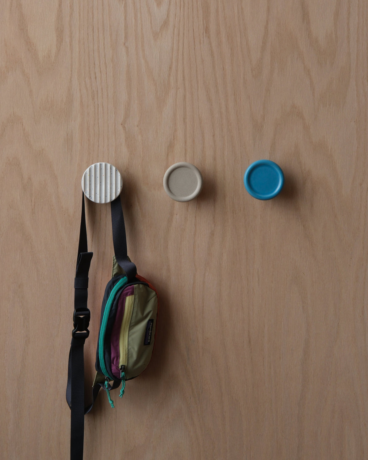 Sequence coat hook – Fluted – photo 22