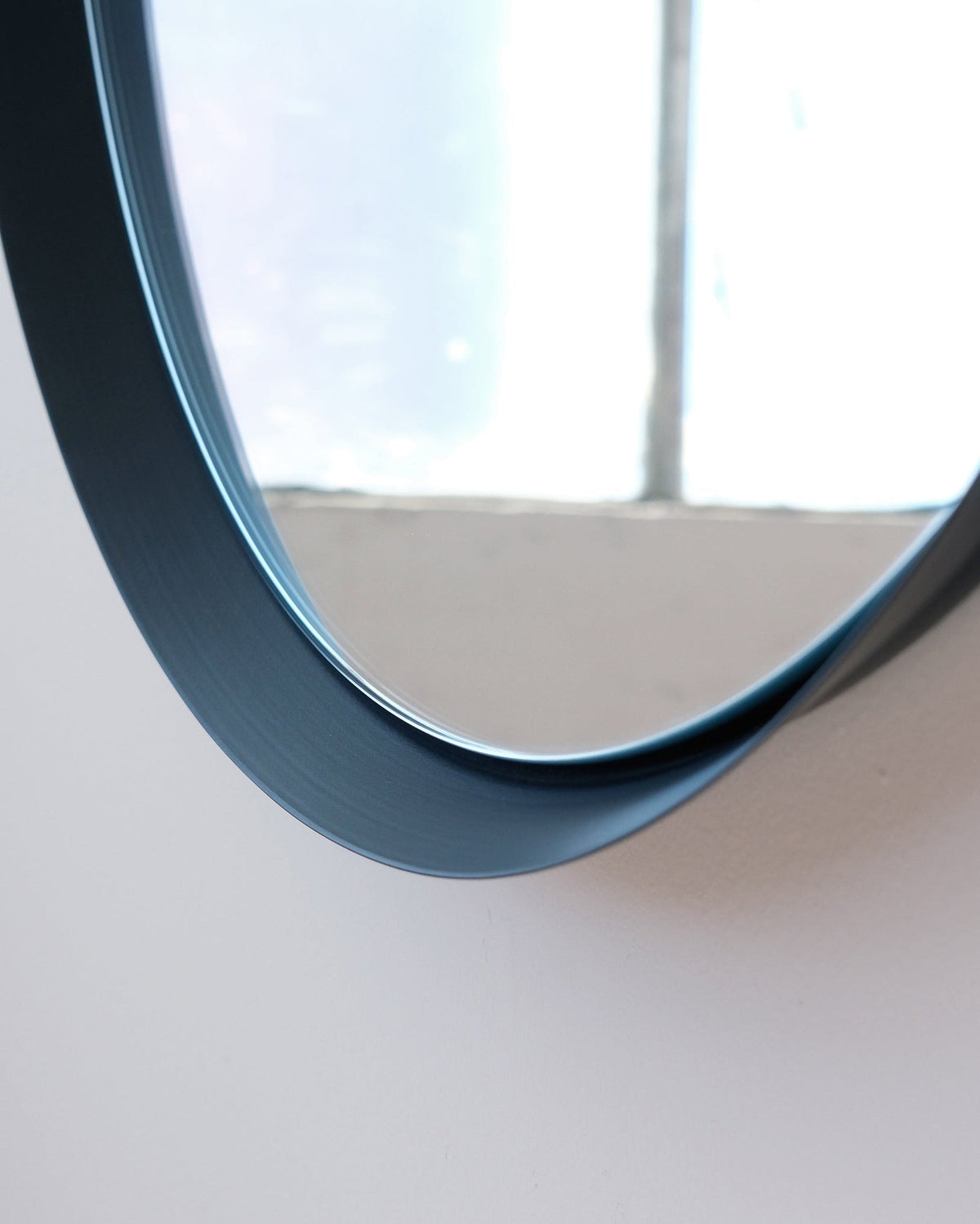 Kendrick Mirror – photo 5