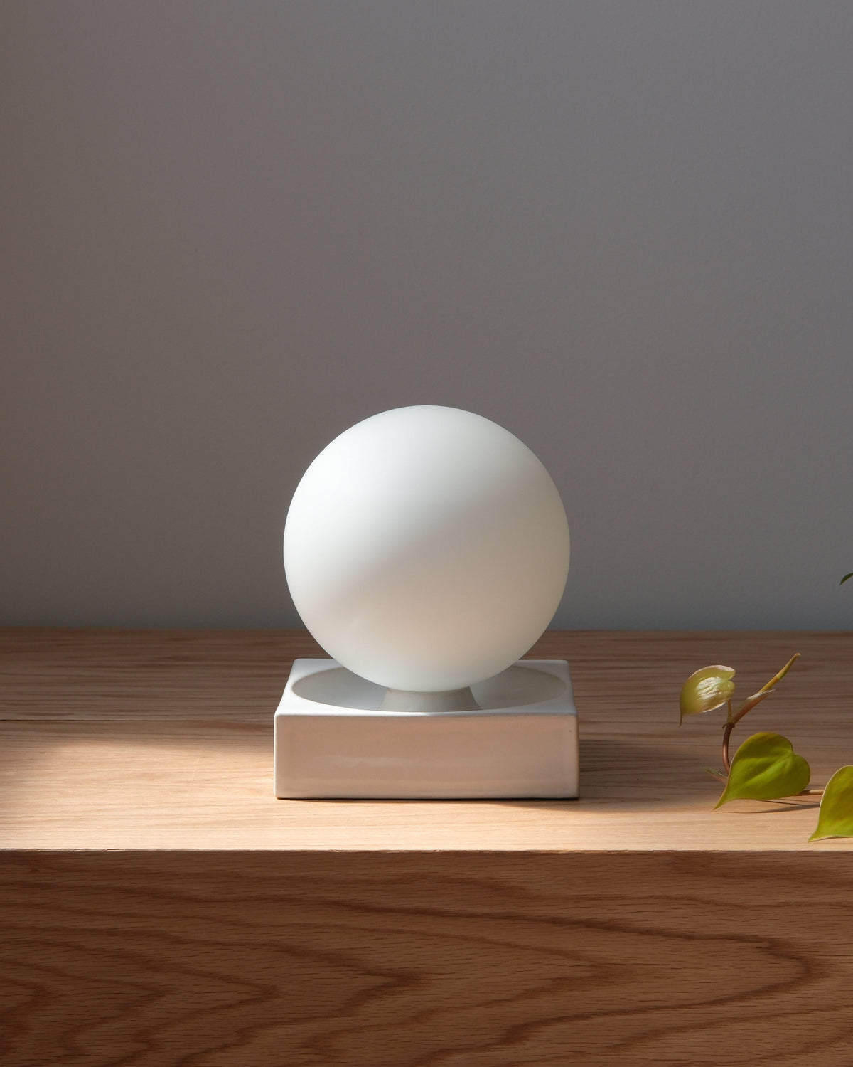 Cubic Table Lamp – photo 3