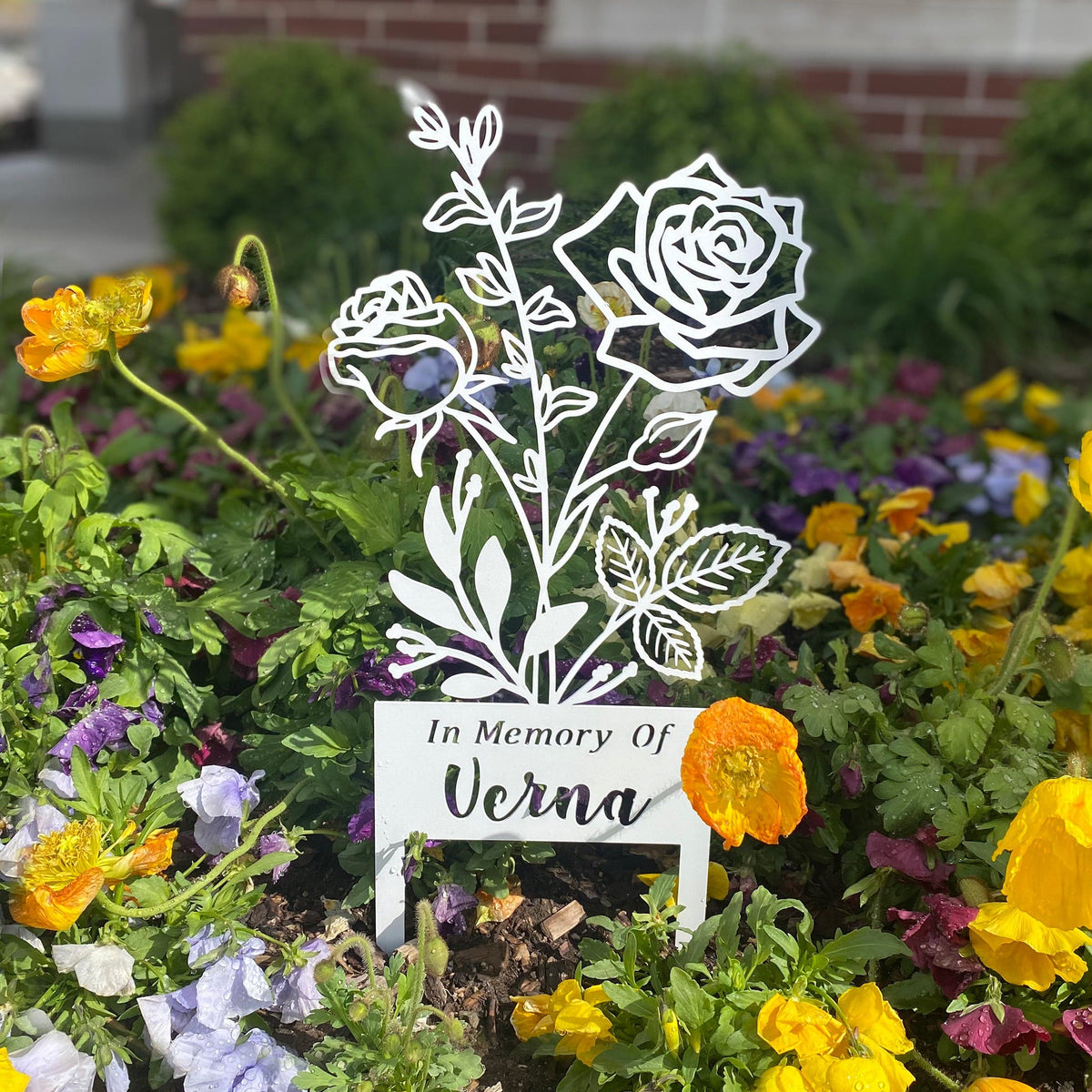 Flower Bouquet Stake - Metal Cutout Memorial Stake for Loved Ones